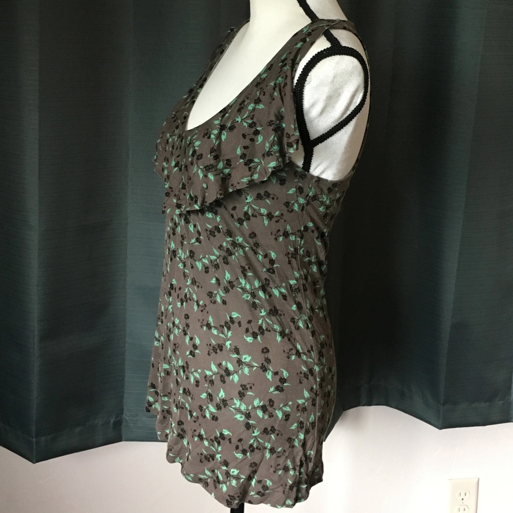 Floral Tank - Picture 2 of 3